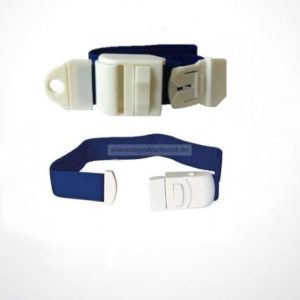 Vérvételi karszorító csatos, záras